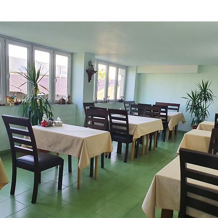 Kesabella Touristic House Bed & Breakfast P'arak'ar Bagian luar foto