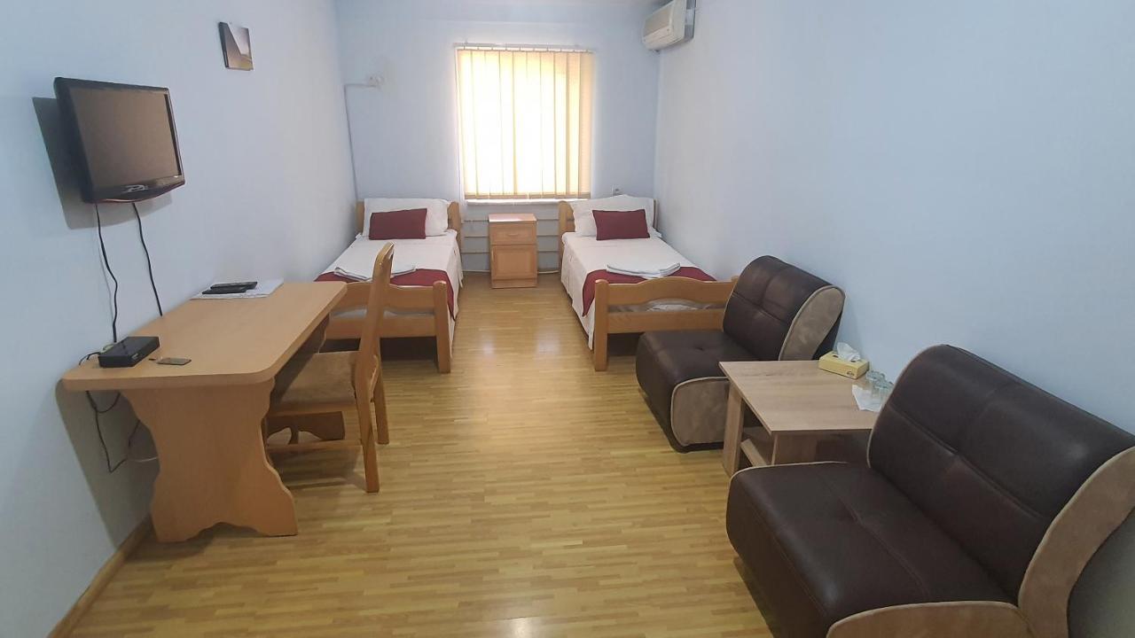 Kesabella Touristic House Bed & Breakfast P'arak'ar Bagian luar foto