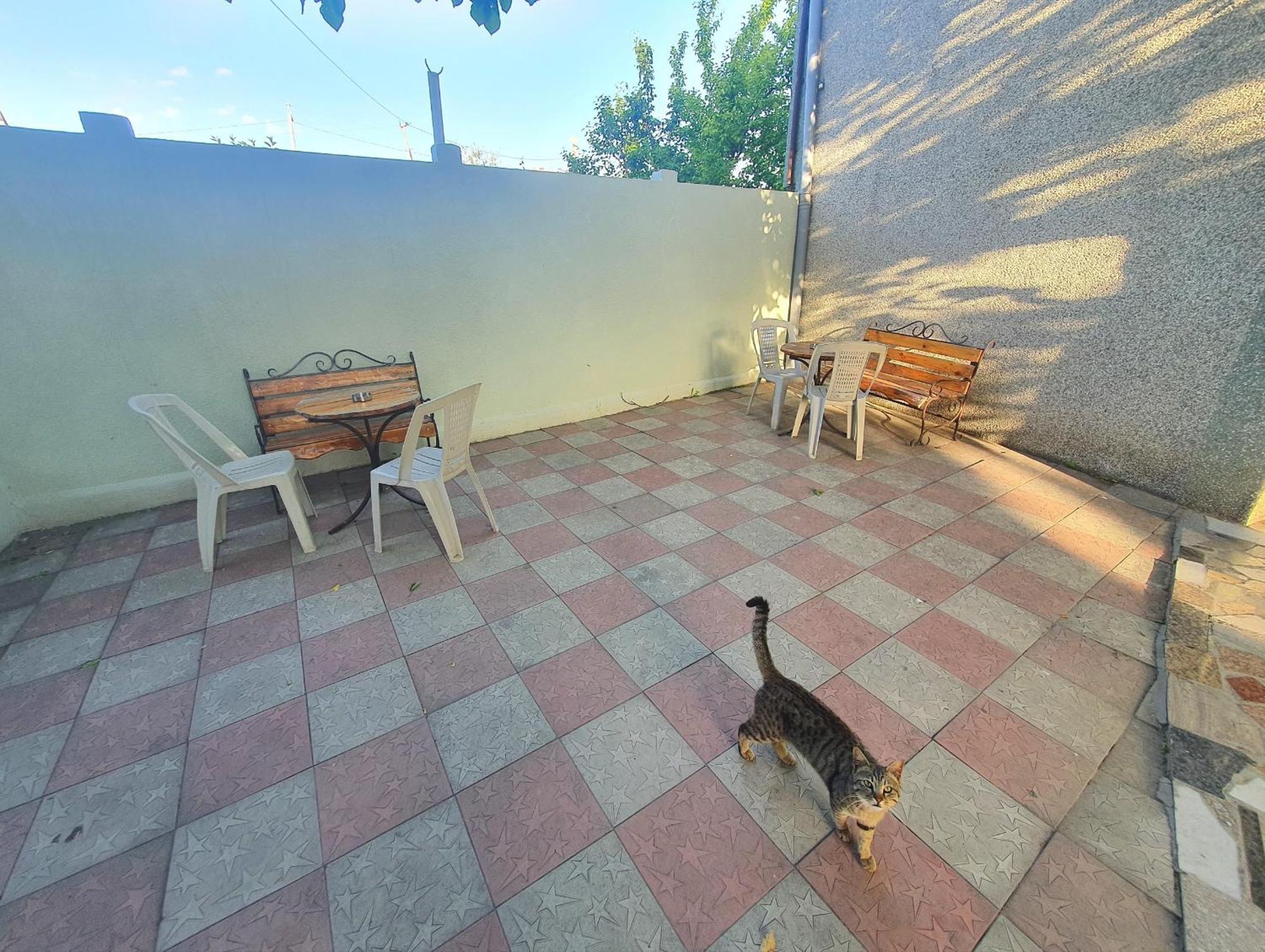Kesabella Touristic House Bed & Breakfast P'arak'ar Bagian luar foto